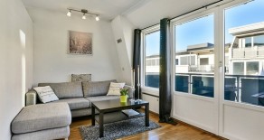 Strømsø Sentrum – Pen 2-roms leilighet i toppetasjen med balkong – Heis – Mulighet for å leie garasjeplass – Takterrasse