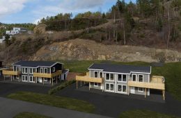 Harakollen- 4 av 4 solgt! Flytt rett inn i nye lekre tomannsboliger over 2 plan. Boligene har unik utsikt og solforhold!